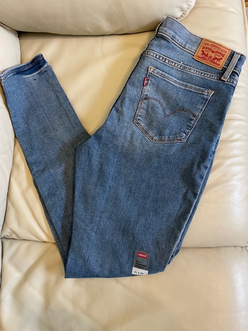 Levi's Medium Blue Denim Jeans with Red Tab